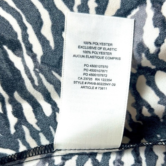 Aritzia Little Moon Dress Julep Dress Long-sleeve ruffle wrap dress print - Picture 5 of 5